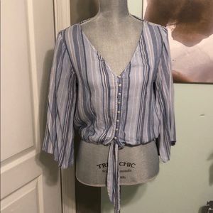 Blue Blouse semi cropped